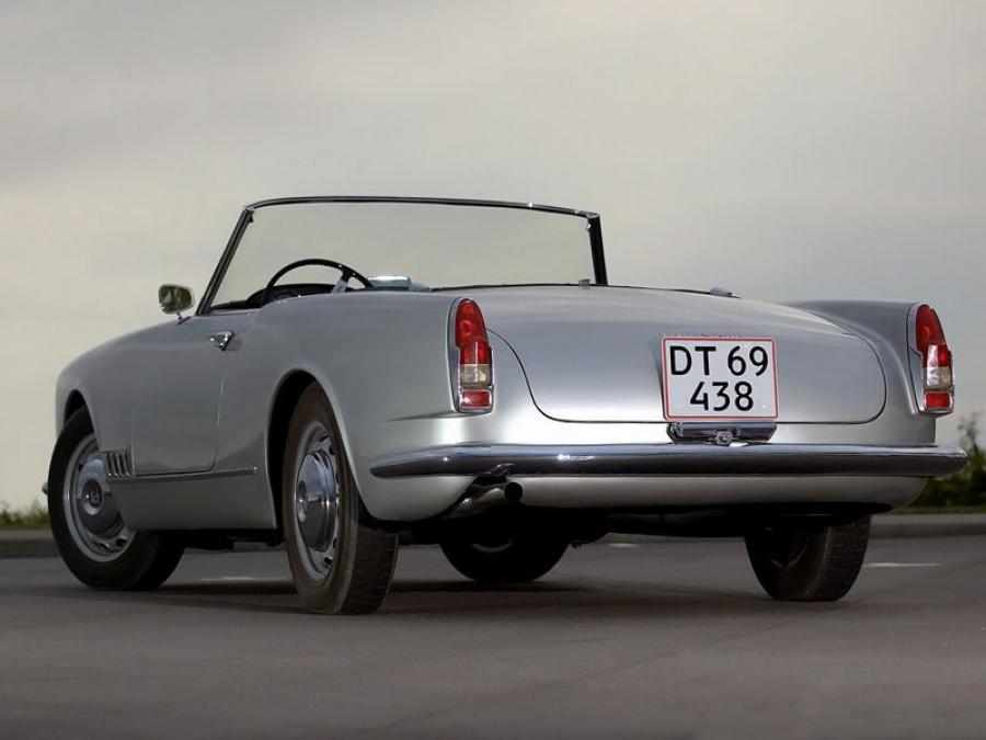  Alfa Romeo 2000 Spider (102) 1958 года  (фото 8 из 30)
